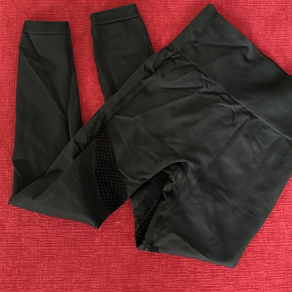 NWOT Zyia leggings - Picture 8 of 8